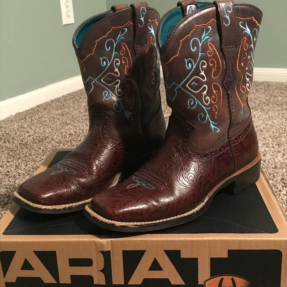 👢Women’s RodeoBaby Square Toe Boots 👢